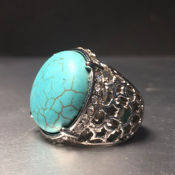 Source Unknown Jewelry - BLING RING-Turquoise/rhinestone/silver tone filagree, prong set, size 8 NWOT